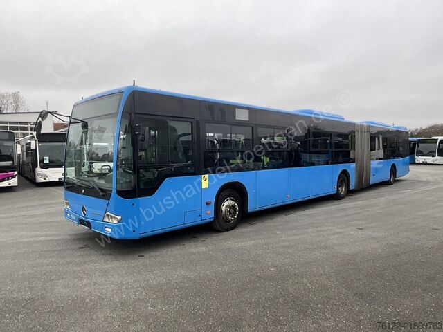 Kĺbový autobus Mercedes-Benz Conecto G