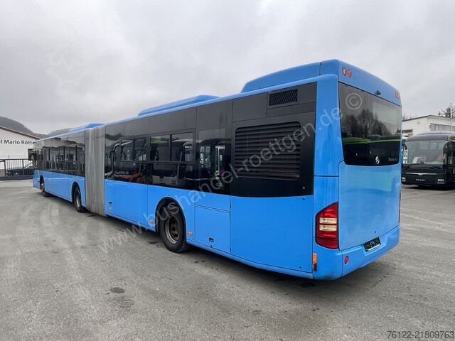 Kĺbový autobus Mercedes-Benz Conecto G