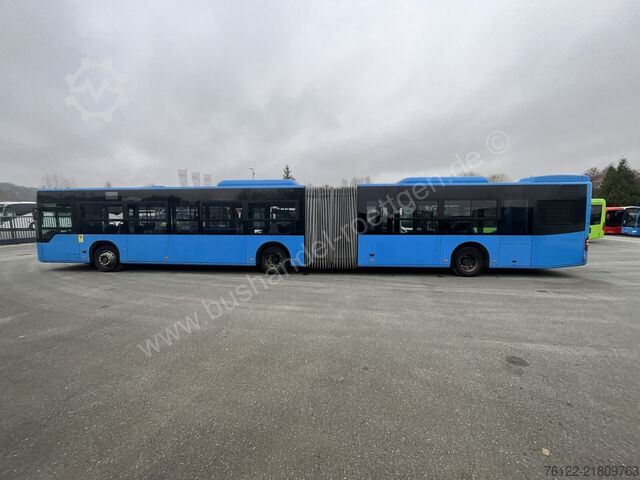 Kĺbový autobus Mercedes-Benz Conecto G
