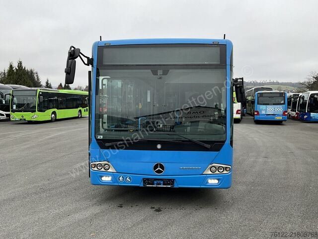 Kĺbový autobus Mercedes-Benz Conecto G