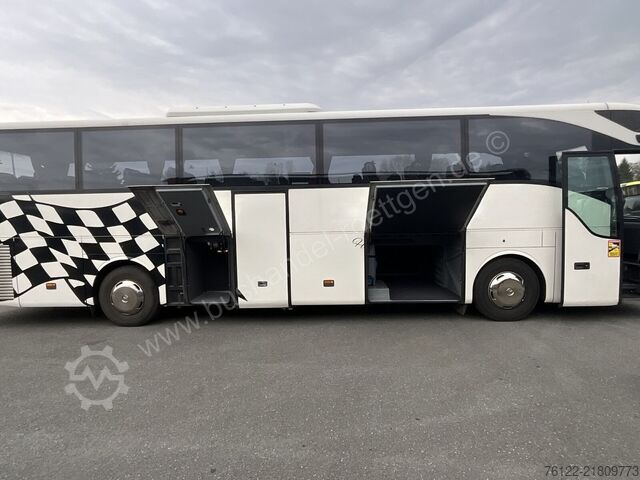 Diaľkový autobus Mercedes-Benz Tourismo RHD