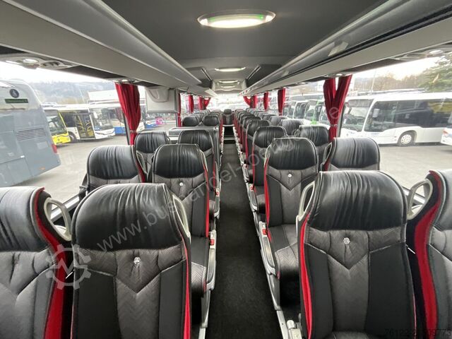 Diaľkový autobus Mercedes-Benz Tourismo RHD