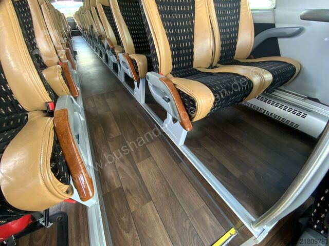 Diaľkový autobus MAN R 09 Lion´s Coach C