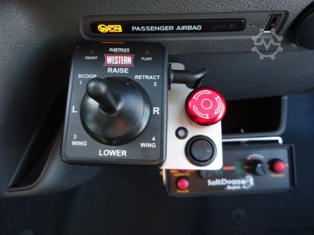 Truk pikap bak dump FORD Transit 350L3 EinzelKab Kipper Winterd. Schild