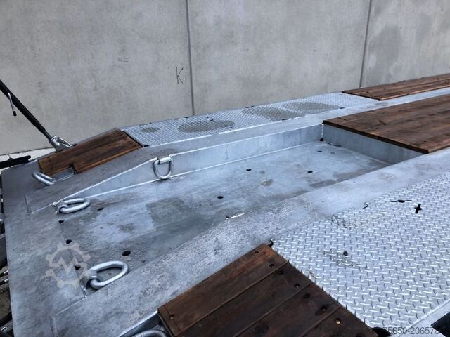 Remorque porte-engins surbaissée Möslein T 4 VB H1 neuer 4 Achs Tieflader hydraulischen Rampen