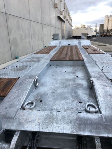 Remorque porte-engins surbaissée Möslein T 4 VB H1 neuer 4 Achs Tieflader hydraulischen Rampen