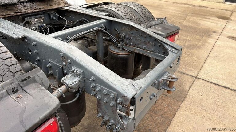 Tracteur standard Renault Premium 460 DXI (GOOD CONDITION / BONNE ETAT)