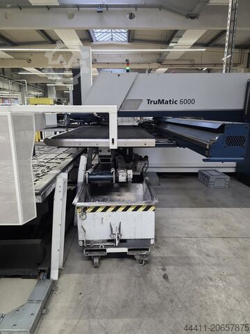 Stanz- Lasermaschine TRUMPF TruMatic 6000 (K05M) 2700 Watt FMC
