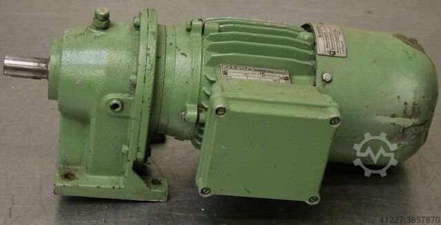 Getriebemotor 0,25 kW 30,5 U/min HEW GF0-71K/4-B0,4