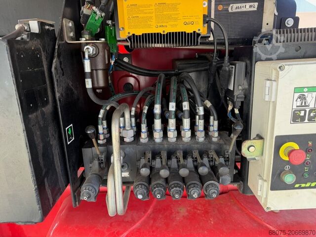 Teleskopska delovna ploščad Niftylift HR 28