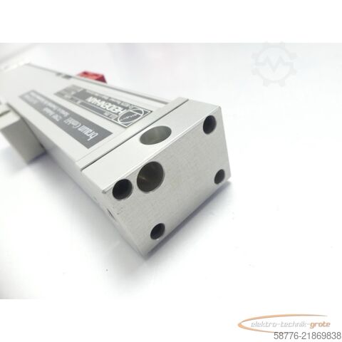 ส่วนประกอบ Heidenhain LS 704 ML 170mm 237133-56 / 237 133 56 SN: 3848709E ohne Lesekopf