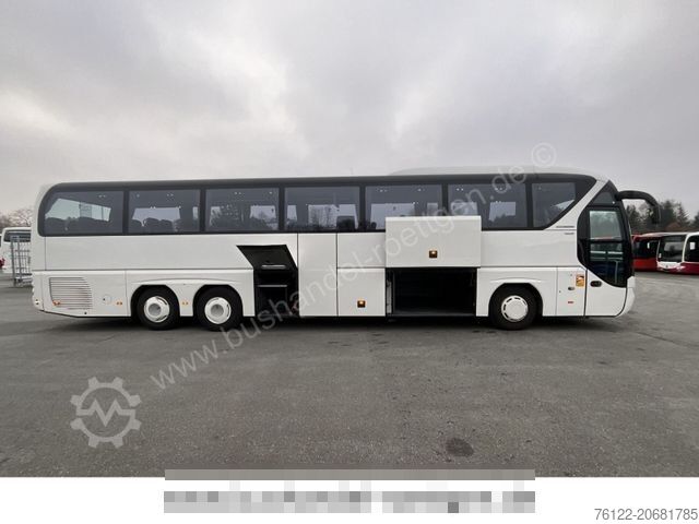 Diaľkový autobus NEOPLAN Tourliner L/Euro6/56Sitze/517/Travego/Tourismo