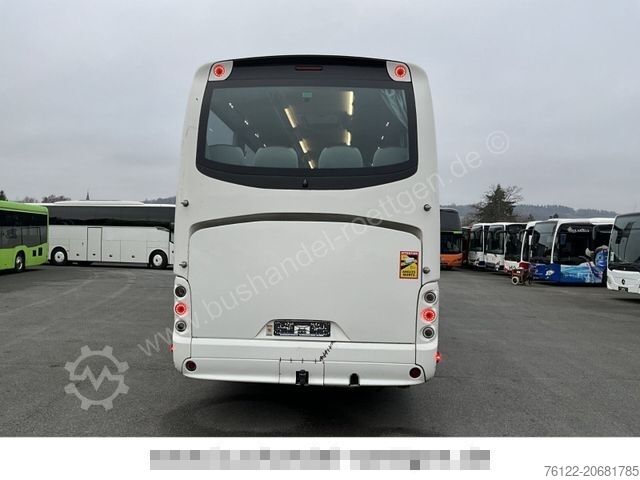 Diaľkový autobus NEOPLAN Tourliner L/Euro6/56Sitze/517/Travego/Tourismo
