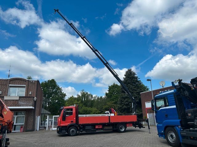 Auto-dizalica montirana na kamionu IVECO 120E25 Eurocargo Pritsche +HIAB XS 088 Kran