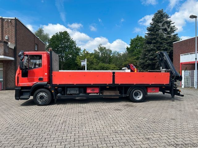 Auto-dizalica montirana na kamionu IVECO 120E25 Eurocargo Pritsche +HIAB XS 088 Kran