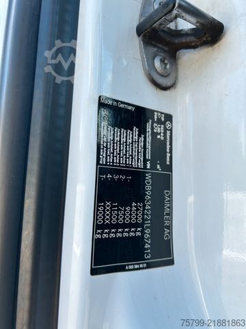Auto-dizalica montirana na kamionu MERCEDES-BENZ 2545 Antos SZM mit PK 41002 Kran 6x2