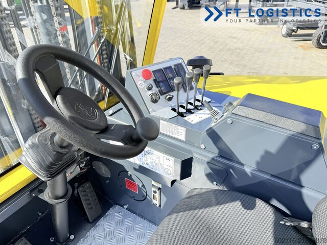 Carretilla retráctil de 4 vías Combilift CB4500 GAS TRIPLEX 6400 FORK POSITIONER