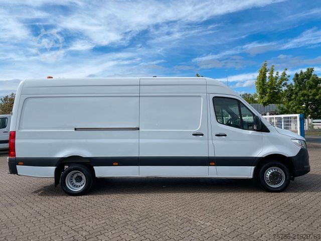 Furgon z wysokim dachem MERCEDES-BENZ Sprinter 319 CDI V6/ KA L3H2/ Autom./ AHK 3.5t