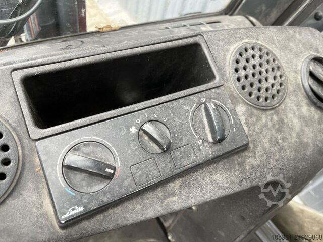 এলপিজি ফর্কলিফ্ট Linde H25T-02