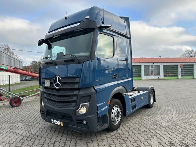 Standardowy ciągnik siodłowy MERCEDES-BENZ Actros 1845 / BigSpace / Retarder