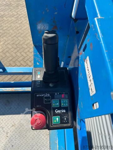 Angkat gunting Genie GS2669DC Hoogwerker Schaarhoogwerker