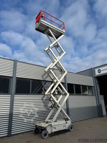 Saxlift JLG 2646ES Hoogwerker Schaarhoogwerker