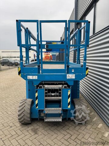 Angkat gunting Genie GS2669DC Hoogwerker Schaarhoogwerker