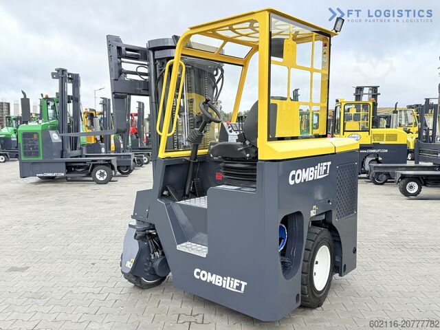 Carretilla retráctil de 4 vías Combilift CB4000 TRIPLEX 5200 FREE-LIFT POSITIONER