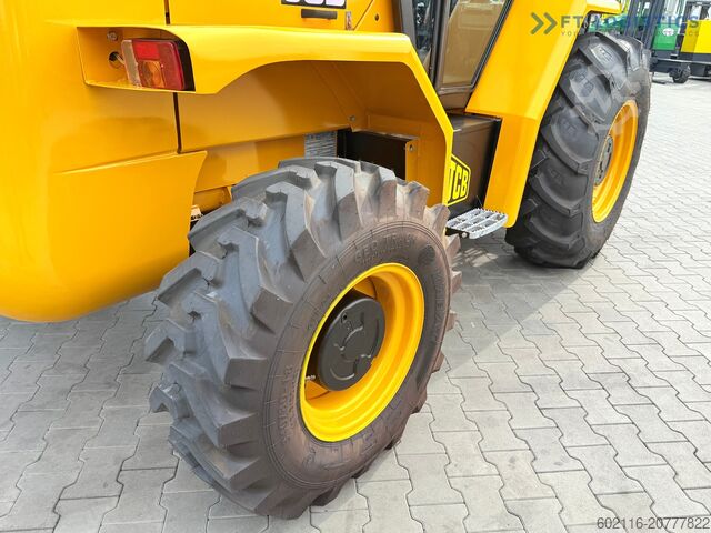 Geländestapler JCB 940 / TRIPLEX 4500 / FREE-LIFT NEW TIRES