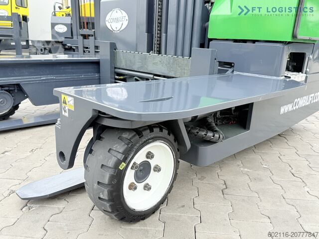 Carretilla retráctil de 4 vías Combilift C3000 DIESEL TRIPLEX 4900 POSITIONER