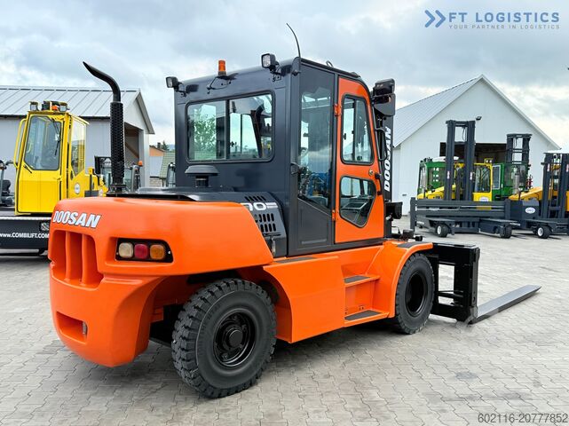 Carretilla elevadora de 4 ruedas DOOSAN 70 / DUPLEX / FORK 2500MM / POSITIONER