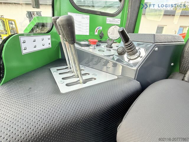 Empilhadeira multidirecional Combilift C5000XL / DIESEL / WIDE FORK POSITIONER