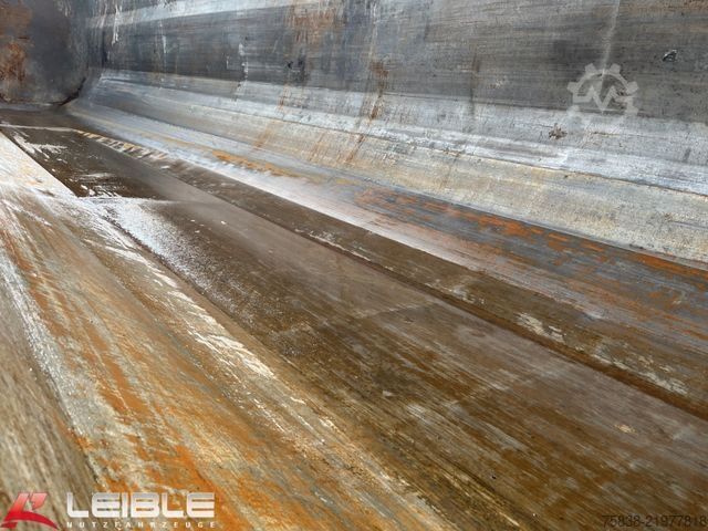 Tipper semitrailer KEMPF SKM 39/3 *50m³ Kippmulde*Hardox*Schlammdicht*