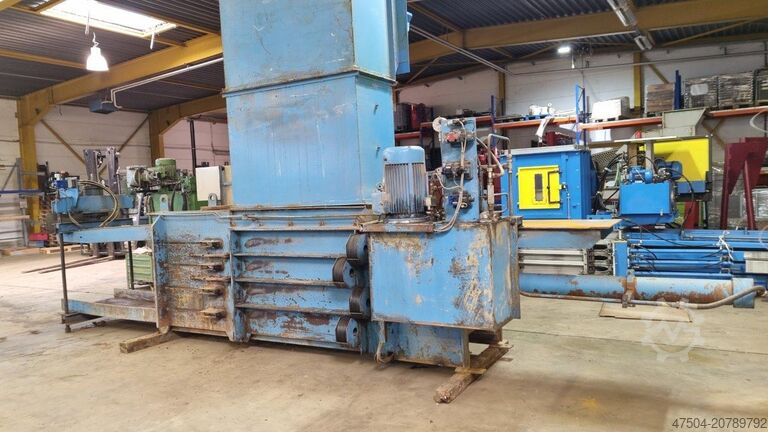 Ballenpresse Paal Pacomat II