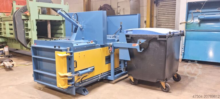 Prensa de fardos Austropressen AP 25