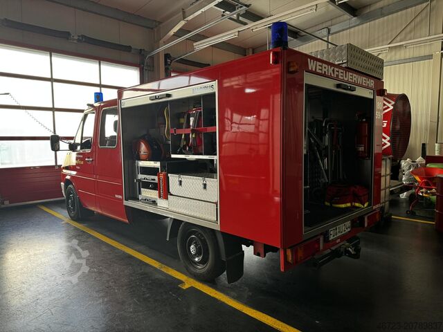Camião de bombeiros VW/Iveco Magirus TSF