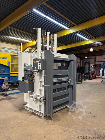 Enfardadeira vertical HSM V-Press 1160 plus