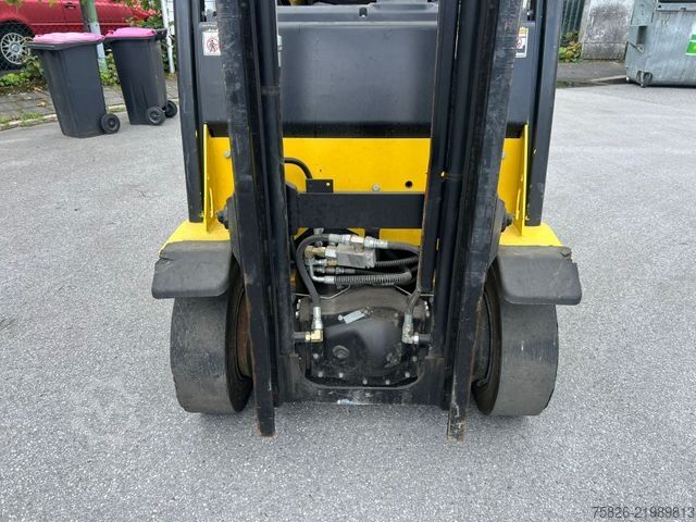 Carretilla elevadora frontal YALE GLP16VX Gas 3,2M 1600KG