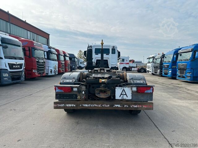 ロールオフコンテナトラック MAN TGS 26.470 * HYVA * ACC * LENK-LIFT * 6X2 * TÜV