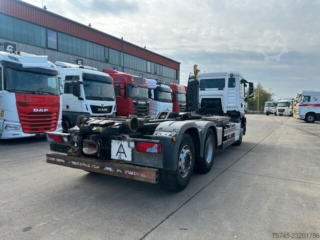 ロールオフコンテナトラック MAN TGS 26.470 * HYVA * ACC * LENK-LIFT * 6X2 * TÜV