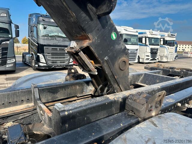 ロールオフコンテナトラック MAN TGS 26.470 * HYVA * ACC * LENK-LIFT * 6X2 * TÜV