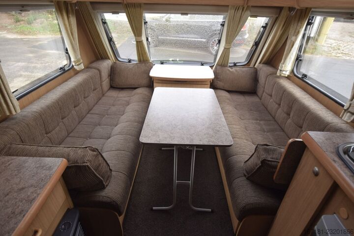 Caravana  Elddis Odyssey 462 mit Mover und Vorzelt