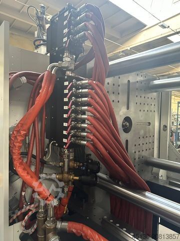 машина за шприцоване Sumitomi Demag Systec 350/720-2300