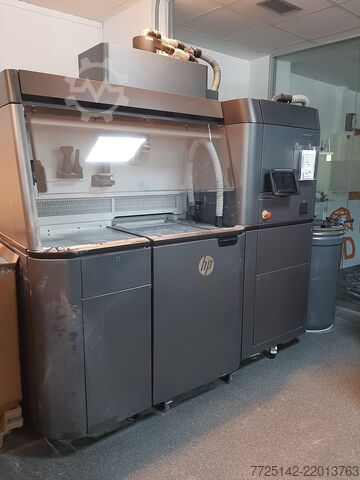 3D štampač HP Jet Fusion 3D 4200