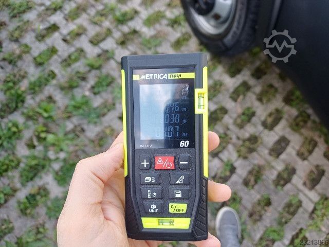 Tre-vejs tippevogn IVECO DAILY 35C18
