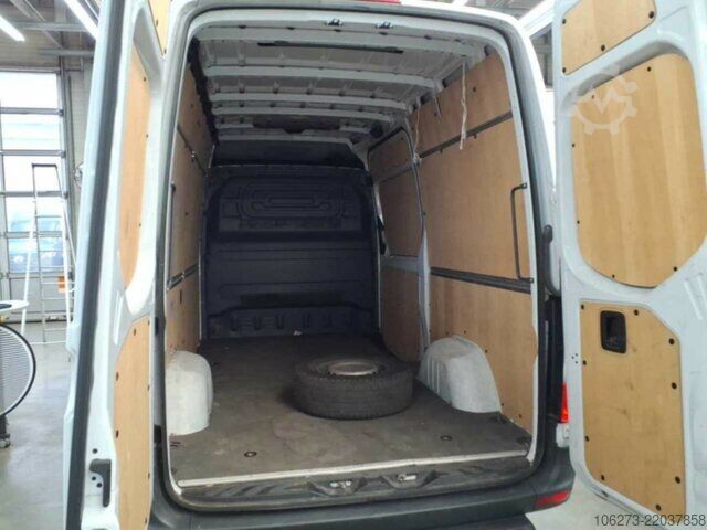 Varevogn Mercedes-Benz Sprinter 317 CDI,L2H2,Automatik,Kamera,LED