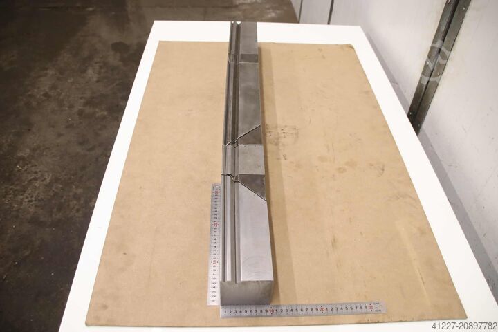 Deljeno orodje za krivljenje 1053 mm unbekannt 97/97 mm 90°