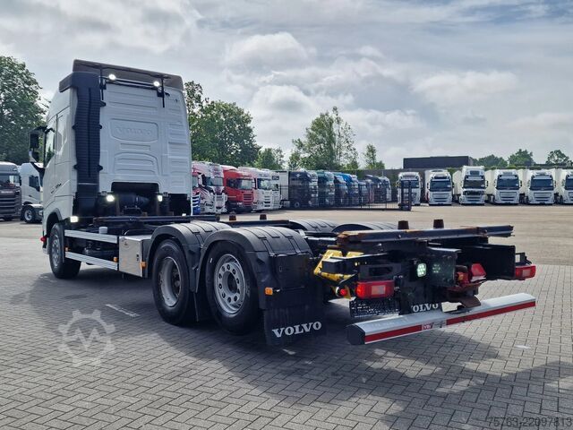 ระบบบีดีเอฟ Volvo FH 13.500 Globetrotter 6x2 BDF - 4.90 WB - Full...