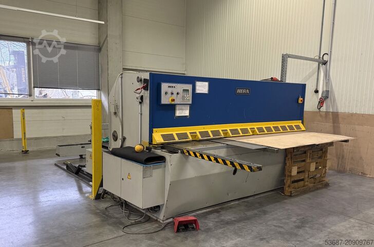Cisaille guillotine hydraulique Hera TS 3000x4