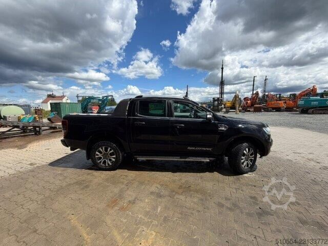 Ford Wildtrak / 4x4 / 3.2l 5 Cyl Diesel Ford Wildtrak / 4x4 / 3.2l 5 Cyl Diesel